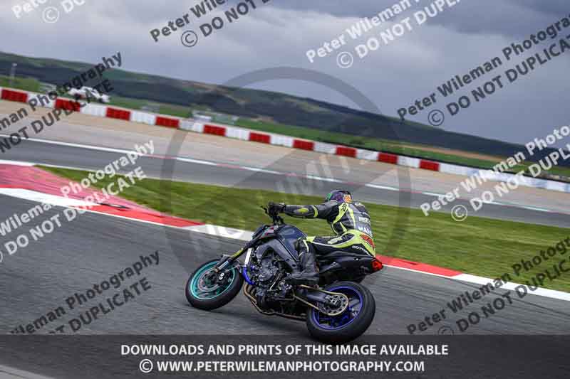 cadwell no limits trackday;cadwell park;cadwell park photographs;cadwell trackday photographs;enduro digital images;event digital images;eventdigitalimages;navarra;no limits trackdays;peter wileman photography;racing digital images;trackday digital images;trackday photos